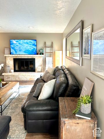 4552 S 1675 W, Roy, UT 84067