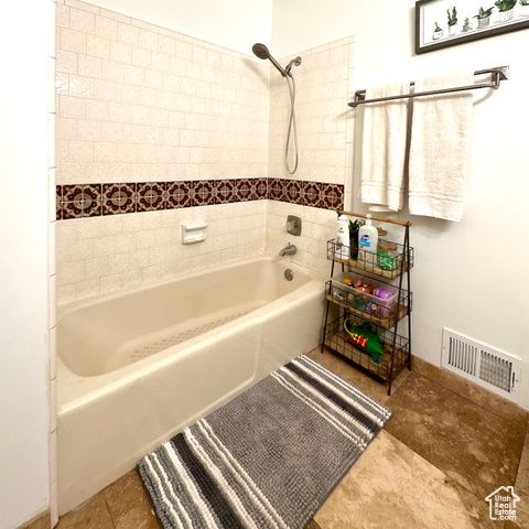 4552 S 1675 W, Roy, UT 84067