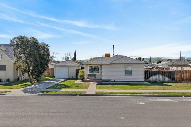 248 Harrison Street, Coalinga, CA 93210