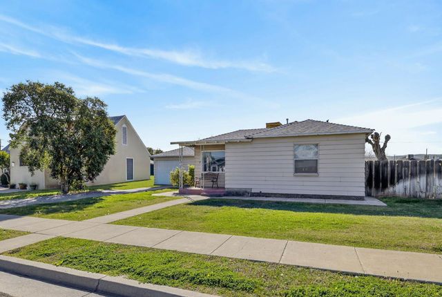 248 Harrison Street, Coalinga, CA 93210