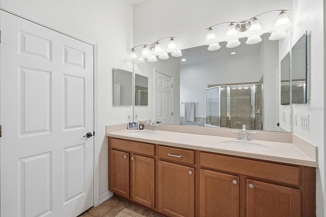 11310 WINTHROP LAKE DRIVE, Riverview, FL 33578