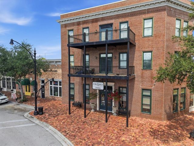 11310 WINTHROP LAKE DRIVE, Riverview, FL 33578
