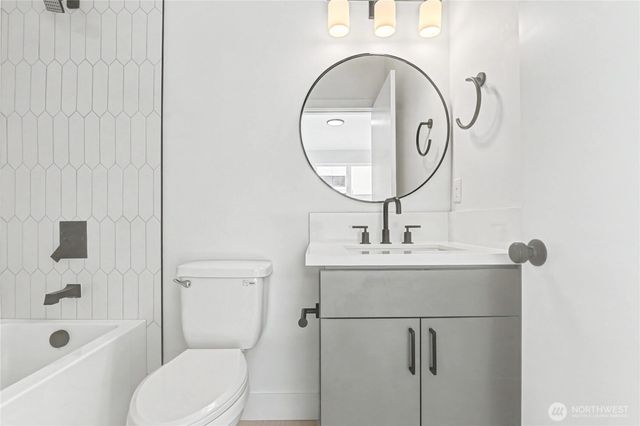 1227 Cherry Street SE, Olympia, WA 98501