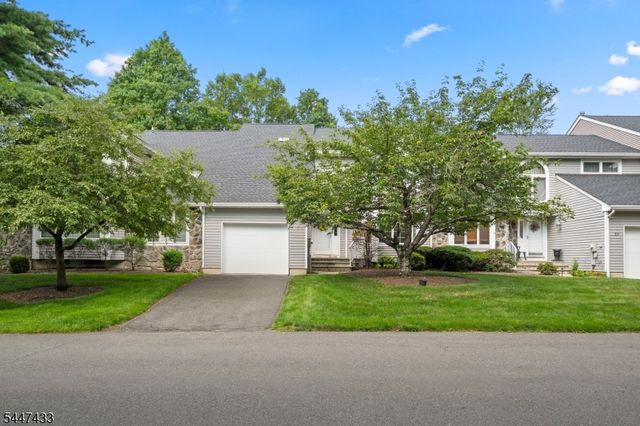 35 Mulford Dr, Wayne Twp., NJ 07470