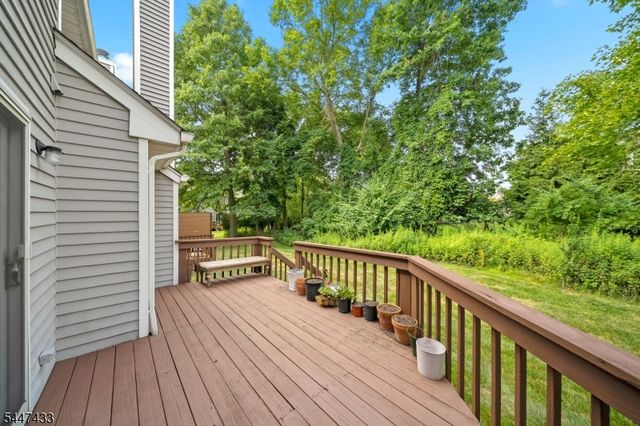 35 Mulford Dr, Wayne Twp., NJ 07470