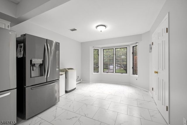 35 Mulford Dr, Wayne Twp., NJ 07470
