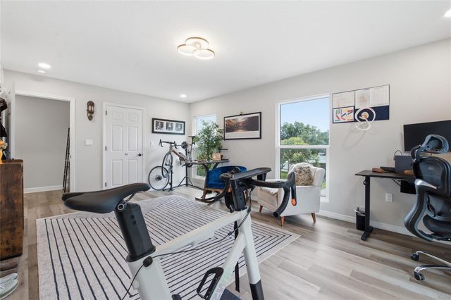 1873 64TH AVENUE N, St Petersburg, FL 33702