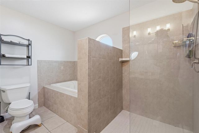 1873 64TH AVENUE N, St Petersburg, FL 33702