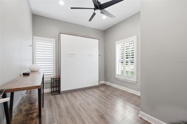 1873 64TH AVENUE N, St Petersburg, FL 33702