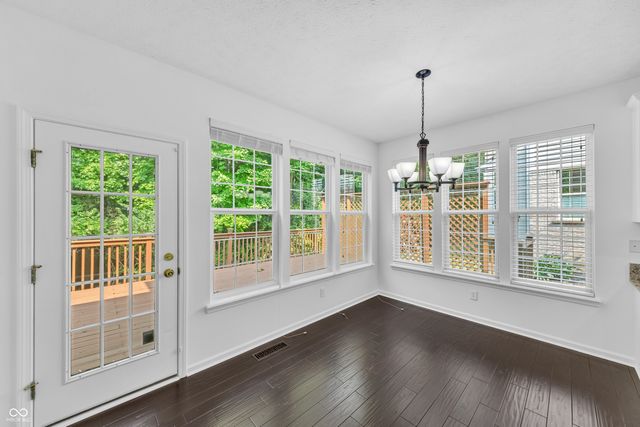 8274 Sweetclover, Indianapolis, IN 46256