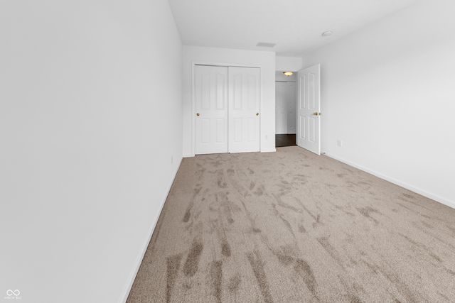 8274 Sweetclover, Indianapolis, IN 46256