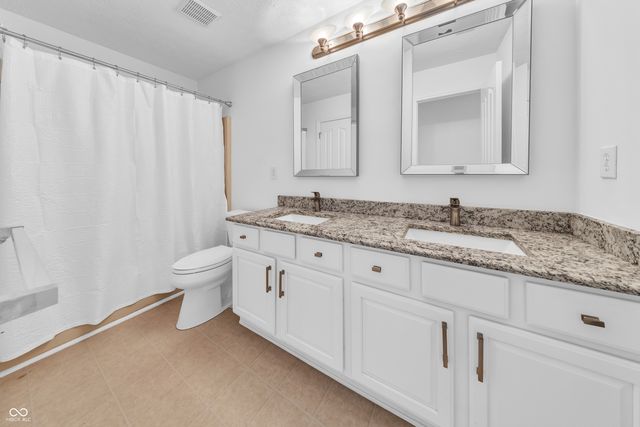 8274 Sweetclover, Indianapolis, IN 46256