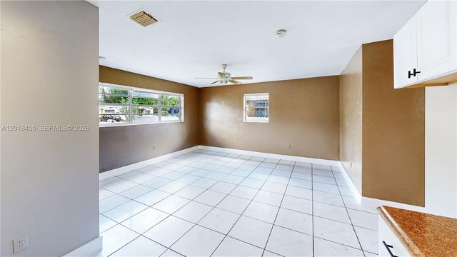 2760 NW 58th St, Miami, FL 33142
