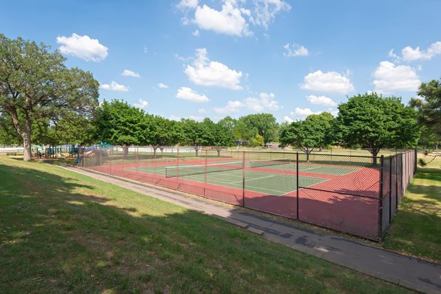 4150 Abbott Avenue N, Robbinsdale, MN 55422