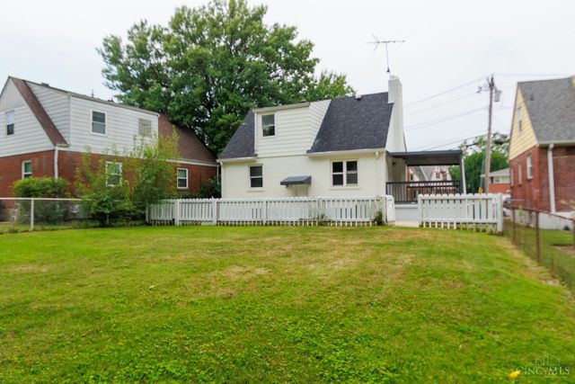 3952 Race Road, Green Twp, OH 45211