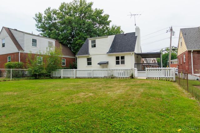 3952 Race Road, Green Twp, OH 45211
