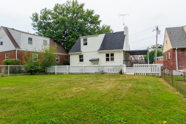 3952 Race Road, Green Twp, OH 45211