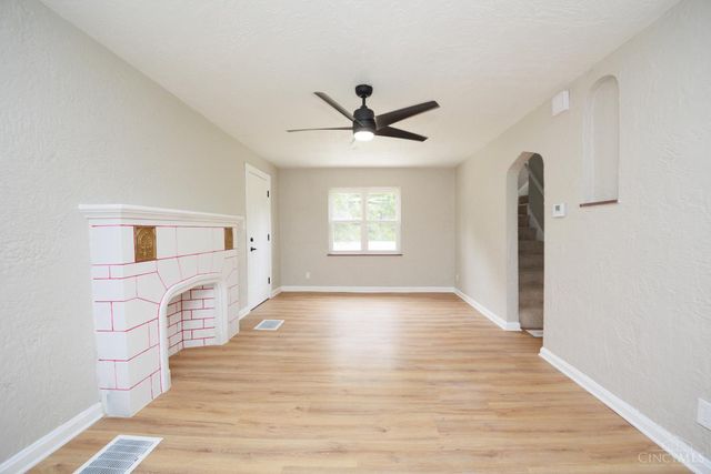 3952 Race Road, Green Twp, OH 45211