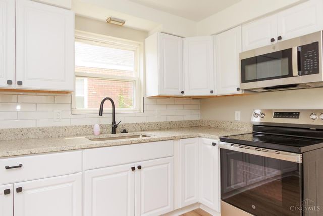 3952 Race Road, Green Twp, OH 45211