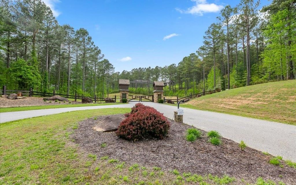 LT158 Stables Loop, Blairsville, GA 30512