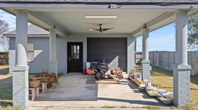 10507 Alex Drive, Needville, TX 77461