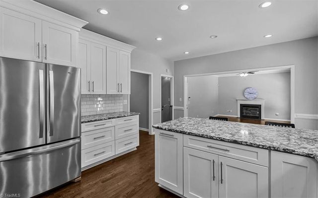 1373 Salem Crossing Road, Kernersville, NC 27284
