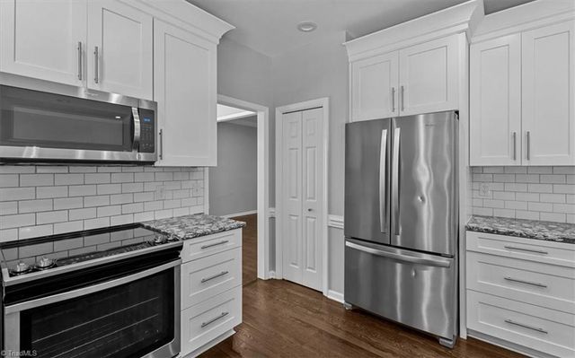 1373 Salem Crossing Road, Kernersville, NC 27284
