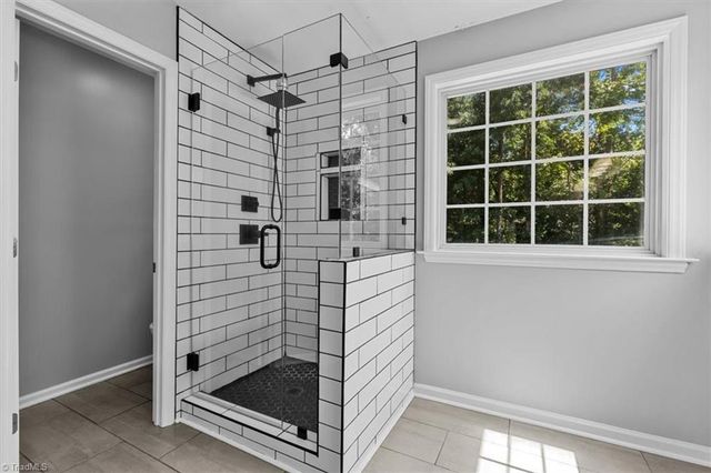 1373 Salem Crossing Road, Kernersville, NC 27284