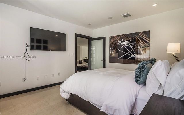 3020 Brickell Ave 3020, Miami, FL 33129