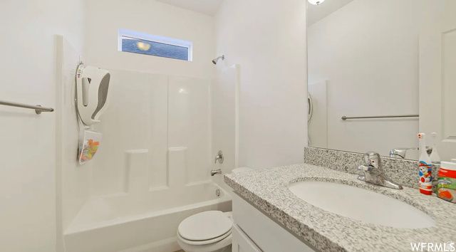 3416 W WATERBURY DR, Lehi, UT 84043