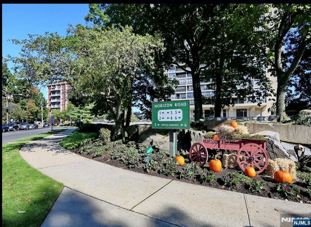 4 Horizon Road G-3, Fort Lee, NJ 07024