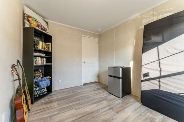 1036 Lunga Drive, Round Lake, IL 60073