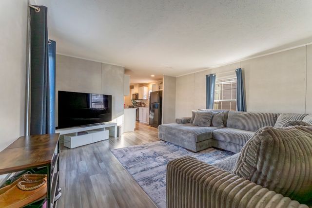 1036 Lunga Drive, Round Lake, IL 60073