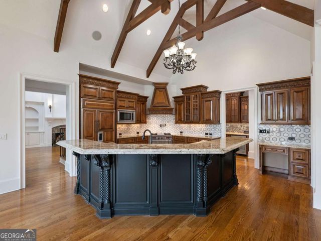 2279 Weeping Oak Drive, Braselton, GA 30517