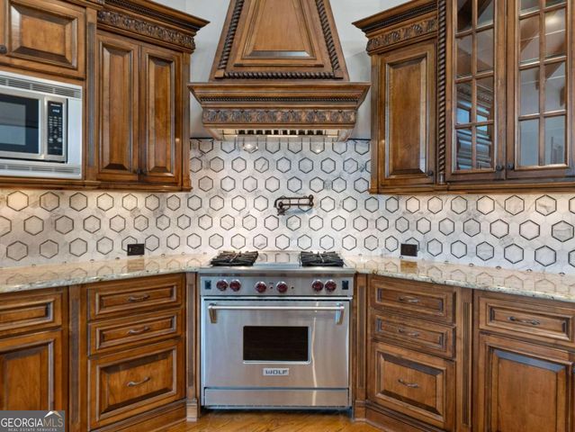 2279 Weeping Oak Drive, Braselton, GA 30517