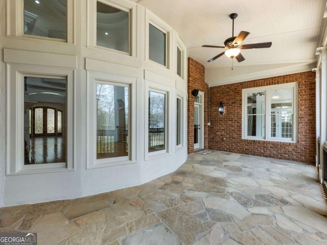 2279 Weeping Oak Drive, Braselton, GA 30517