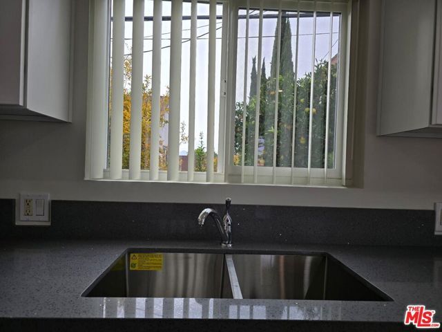 415 Fischer Street F, Glendale, CA 91205