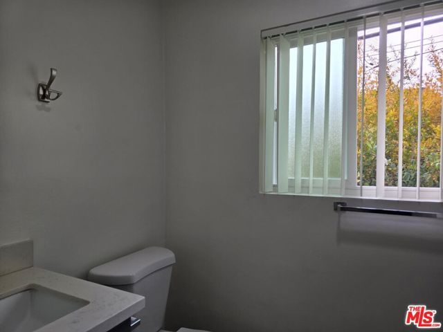 415 Fischer Street F, Glendale, CA 91205