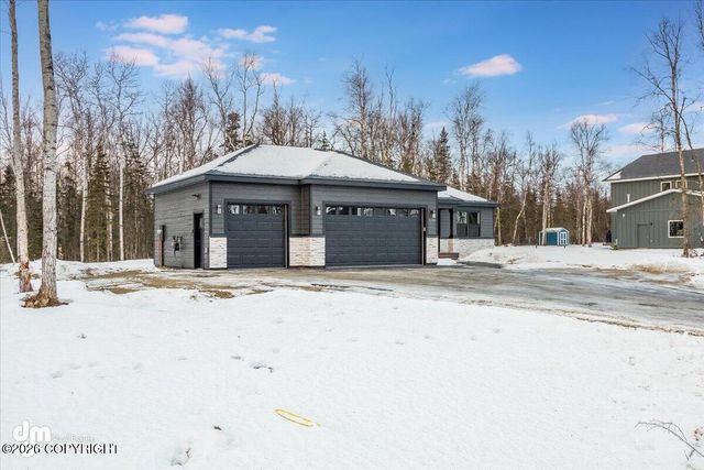 1990 W Cameron Drive, Wasilla, AK 99654