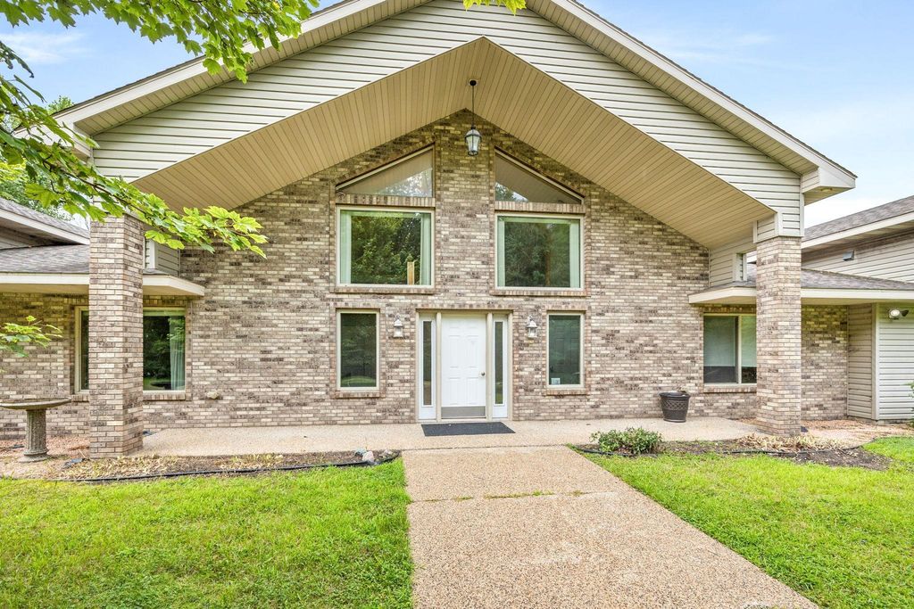 22851-1 Mn Highway 15, Dassel, MN 55325