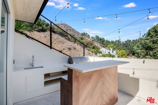 2407 San Marco Drive, Los Angeles, CA 90068