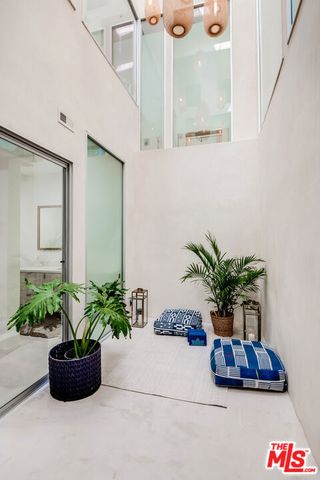 2407 San Marco Drive, Los Angeles, CA 90068