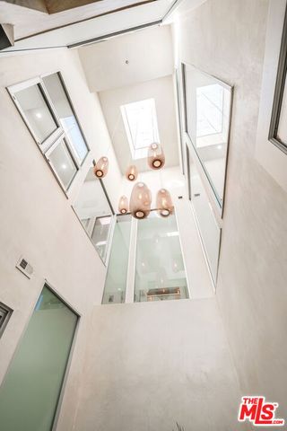 2407 San Marco Drive, Los Angeles, CA 90068