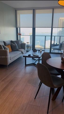 121 NE 34th St 3005, Miami, FL 33137