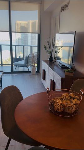 121 NE 34th St 3005, Miami, FL 33137