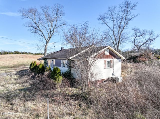1255 Carpenters Chapel Road, Mosheim, TN 37818