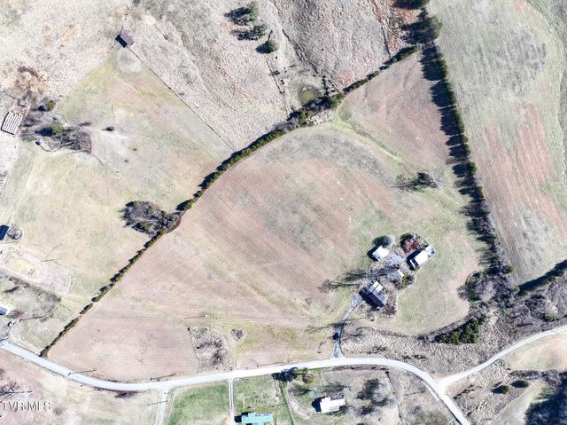 1255 Carpenters Chapel Road, Mosheim, TN 37818