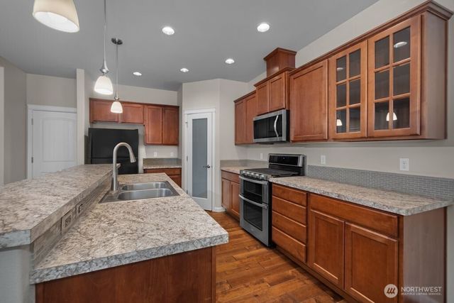 4322 Dudley Drive NE, Lacey, WA 98516