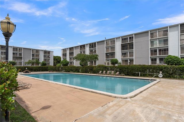 8560 N Sherman Circle 208, Miramar, FL 33025