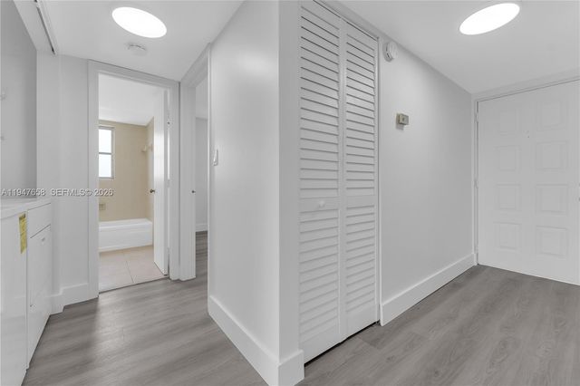 8560 N Sherman Circle 208, Miramar, FL 33025